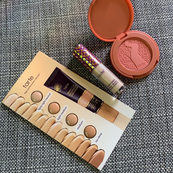 Tarte Sample Bundle - Picture 1 of 5